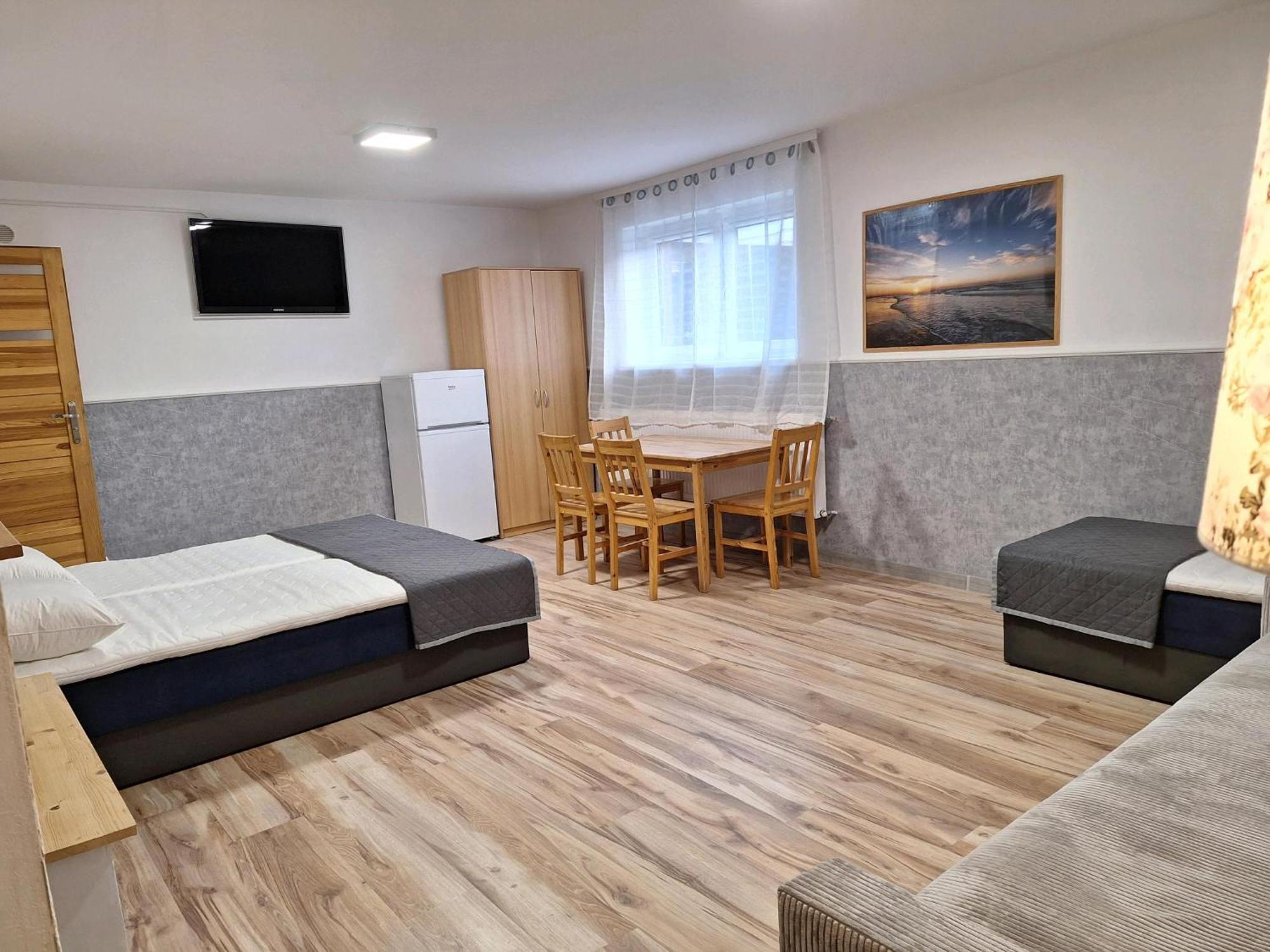 Lesne Zacisze Hotel Mikoszewo Exterior foto
